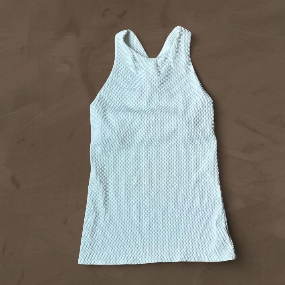 ONZIE white athletic tank top NEW size small